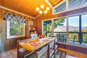 Cozy Gatlinburg Cabin with Hot Tub and Mountain Views!